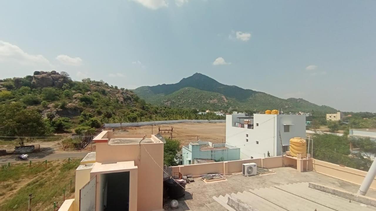 Thiru Arunai Guest House Tiruvannāmalai Exterior foto